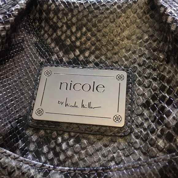 Nicole Miller snake skin black grey purse - Picture 5 of 8